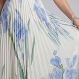 Biljana | Robe midi à motifs floraux avec décolleté carré