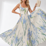 Robe Midi Sans Manches en Satin avec Décolleté Carré et Plis Élégants