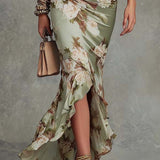 Robe longue asymétrique en satin vert avec décolleté en V - Ana