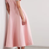 Robe midi en satin avec nœud et embellissements en cristal